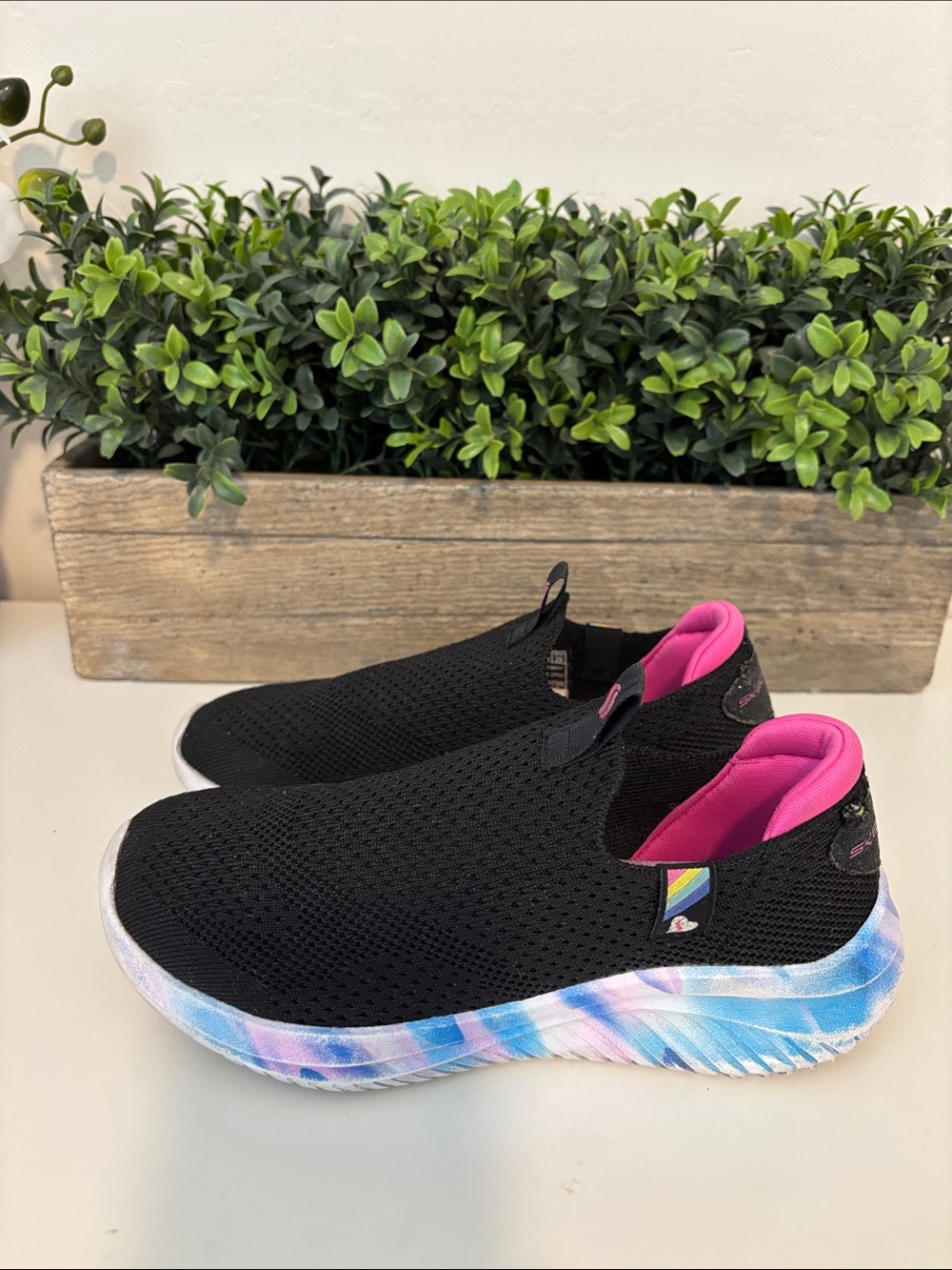 Skechers Girls Slip-On Knit Sneakers